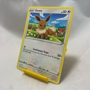 Eevee 205/264 Common | Fusion Strike | Pokemon Card
